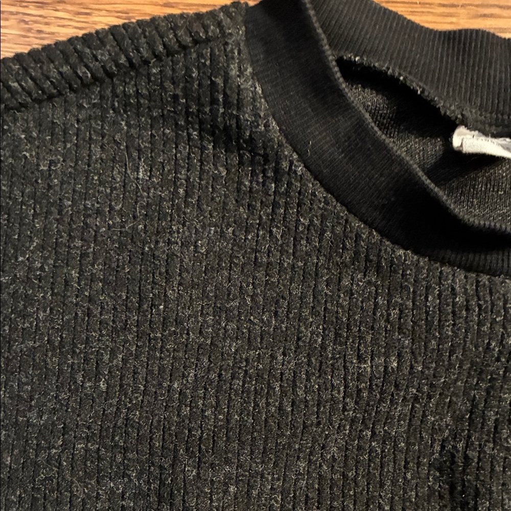 Deux Par  Deux Black Sweater with Pocket and elbow detail boys size 6 - Picture 6 of 9